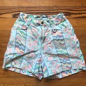 Patterned denim high waist shorts